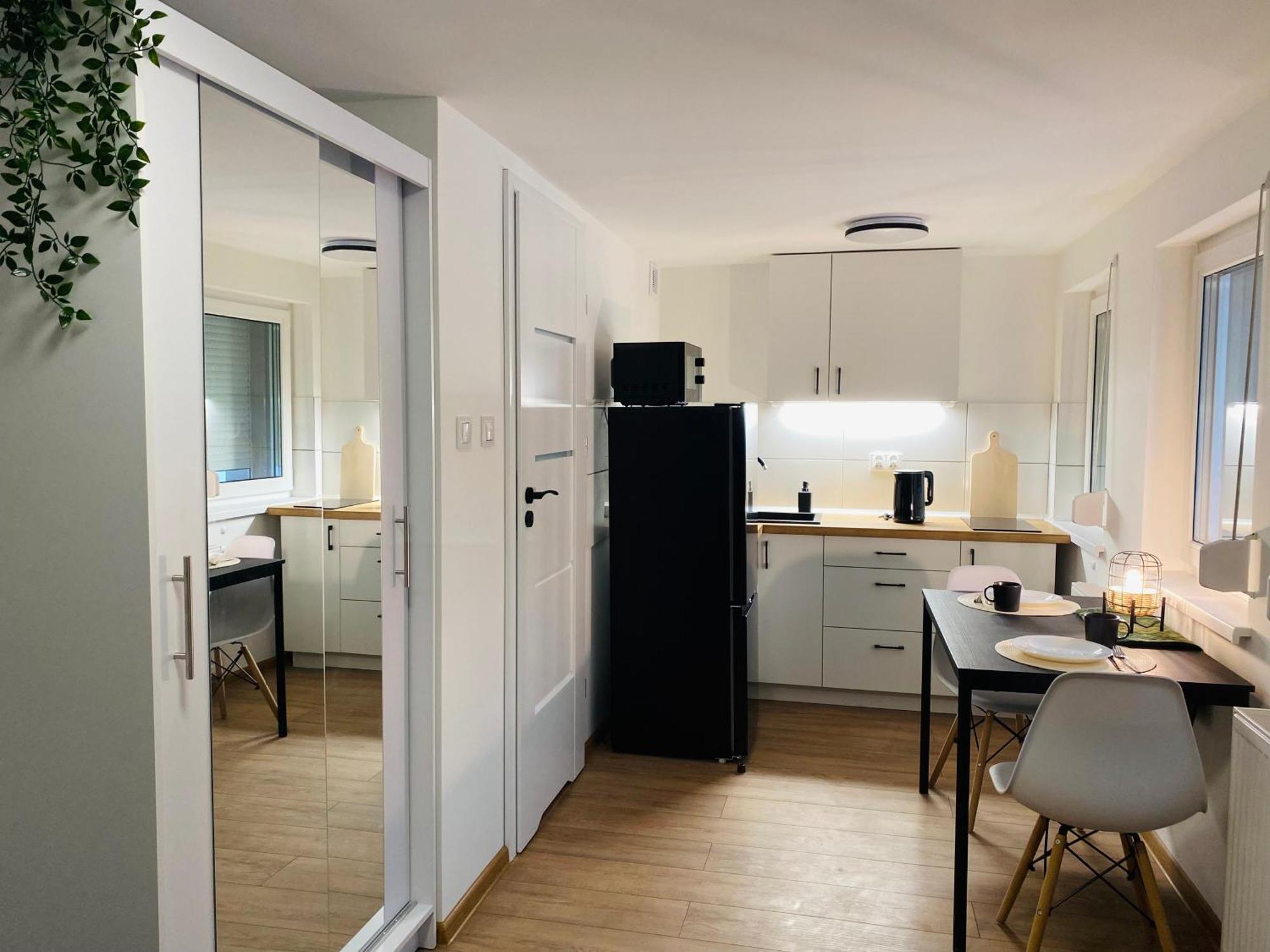 Apartament Goplanska Free Parking Self Check-In 24H Poznań Extérieur photo